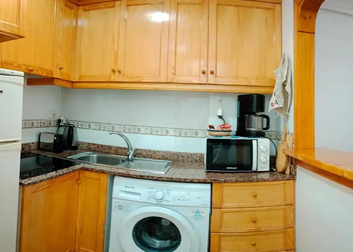 Estudio Wifi Bano 1 Sofa Cama Doble Piscina Playa 100Mts